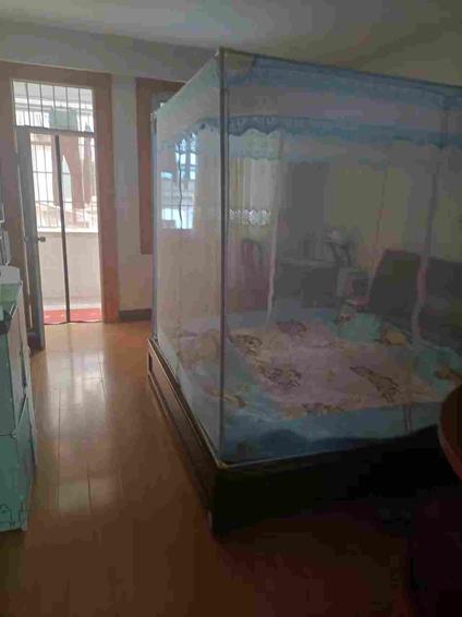 北京艺海路4室2厅157平低楼层/共5层