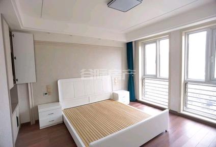 北京天久香格里拉3室2厅143平低楼层/共18层