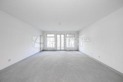 北京北京香颂(二期)4室2厅283.39平低楼层/共9层