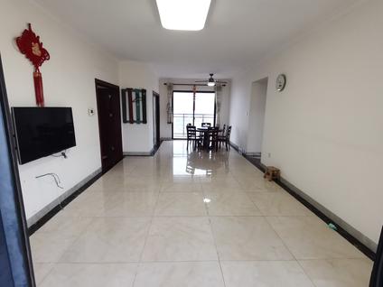 北京金河湾3室2厅133平高楼层/共16层