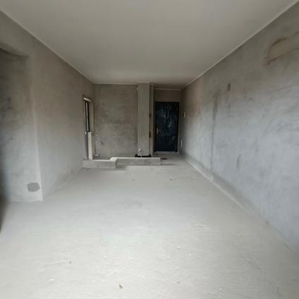 阳江泓景苑3室2厅89平高楼层/共17层