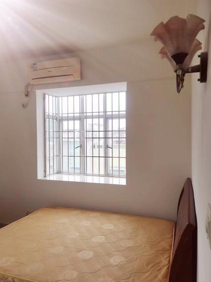 阳江金钥花园2室2厅80平高楼层/共8层