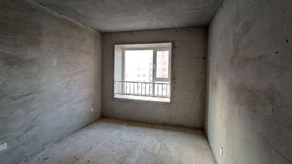 北京锦绣华府3室2厅102平高楼层/共8层