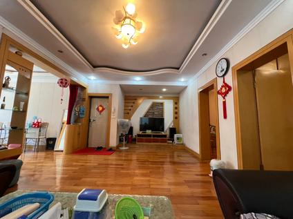 北京江津西路2室2厅98平中楼层/共8层