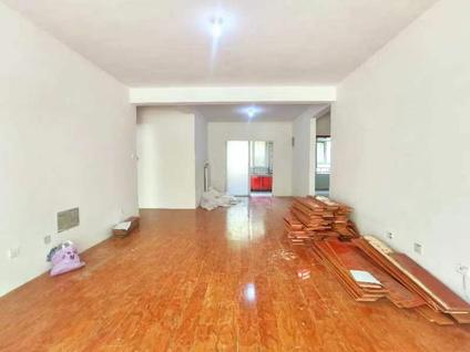 济南鲁商常春藤3室2厅133.88平低楼层/共10层