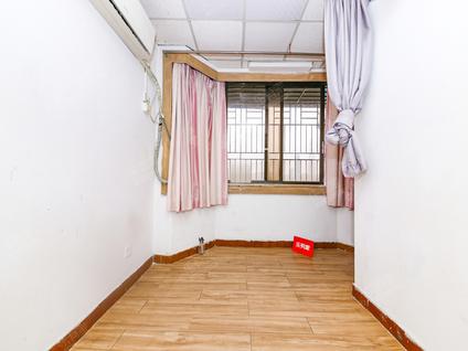 深圳洪湖大厦1室0厅43.8平高楼层/共19层