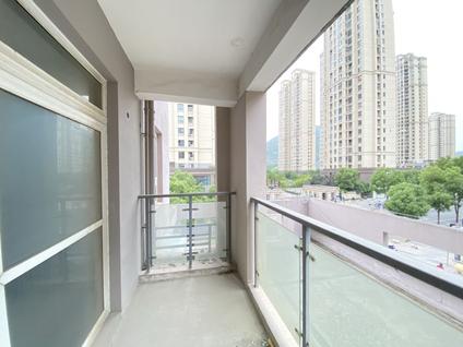 温州瓯盛锦园4室2厅165.27平低楼层/共10层