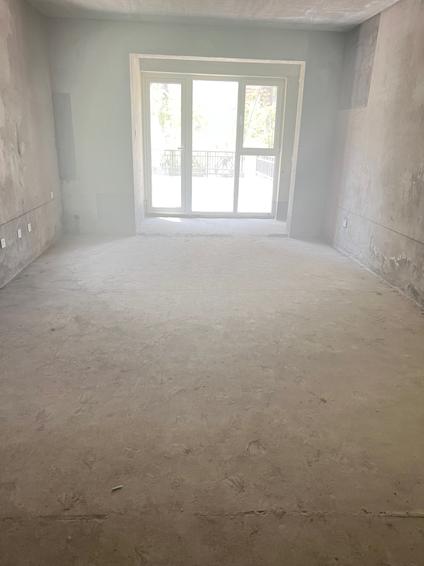 北京东海玖号院4室2厅119平低楼层/共10层