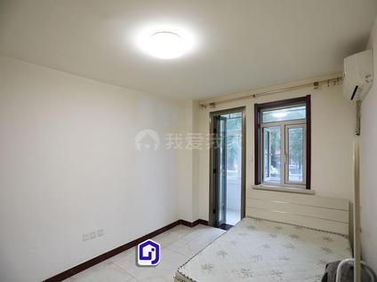 天津松月村小区1室1厅35.11平低楼层/共8层