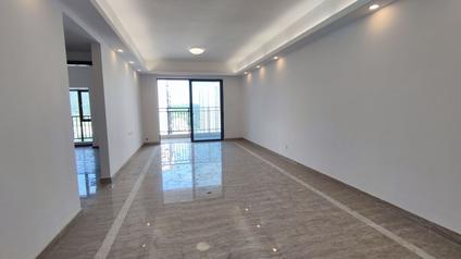 江门十里方圆(九章)2室2厅80平高楼层/共32层