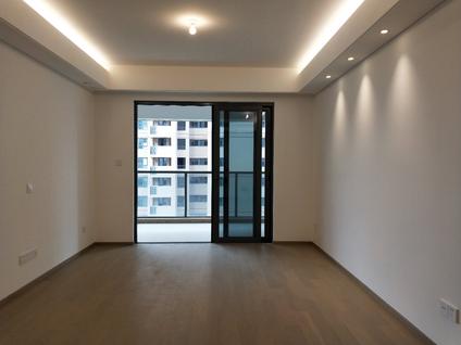 株洲晋合湘水湾(六期)3室2厅131平中楼层/共32层