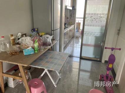 北京新天润国际社区(二期洛林郡)3室2厅99平中楼层/共18层