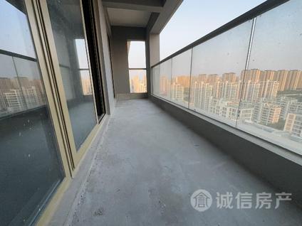 宿州青山澜岛3室2厅128平高楼层/共25层