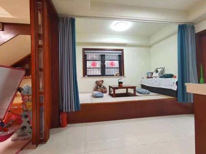 北京阳光欧洲城(一期)4室3厅133.06平低楼层/共1层