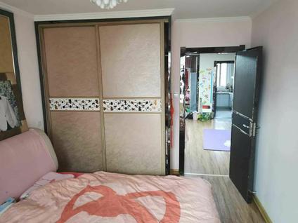 北京风情蓝岸3室1厅80.8平高楼层/共7层