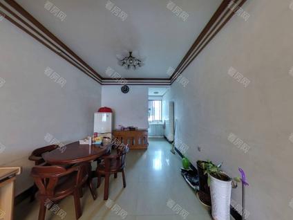 北京青年路3室2厅124.46平高楼层/共8层