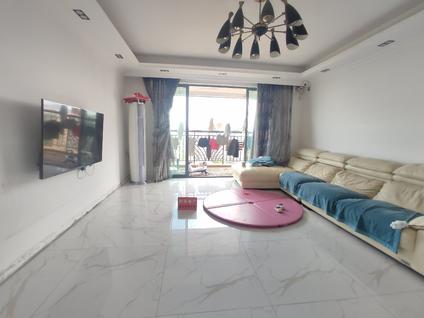 江门奕聪花园4室2厅166平中楼层/共32层