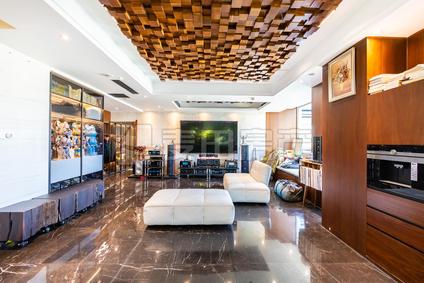 北京华贸公寓5室2厅293.01平高楼层/共27层