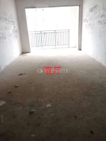 遵义东方星城2室1厅84平中楼层/共33层