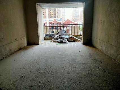 北京鸣城佳园5室2厅130平低楼层/共25层