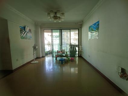 佛山丽日玫瑰名城(一区)3室2厅88平高楼层/共8层