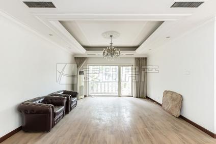 北京京润水上花园别墅4室2厅231.89平低楼层/共1层