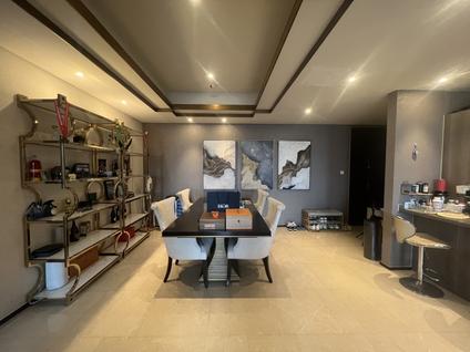 天津招商津湾天玺2室2厅158.04平中楼层/共25层