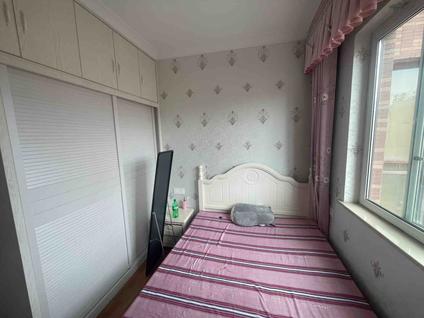 北京中迪广场3室2厅91平低楼层/共28层