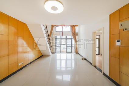 北京金隅丽港城5室2厅172.48平高楼层/共9层