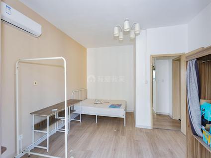 北京中旅狮山名门5室1厅138.39平高楼层/共12层