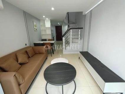 北京龙光玖珑臺2室2厅40平中楼层/共20层