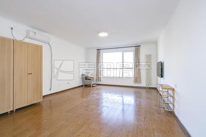 北京金泉家园3室2厅149平中楼层/共26层