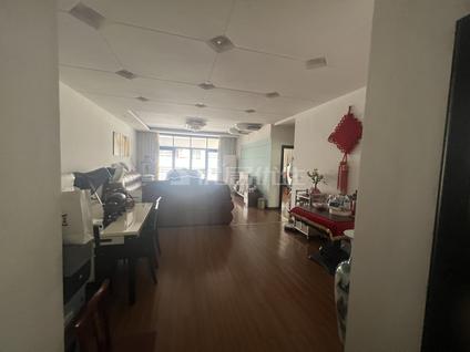 北京解放广场住宅4室2厅162平高楼层/共6层