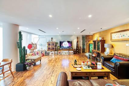 北京SOHO北京公馆2室2厅221.51平中楼层/共29层