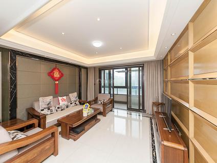 北京富力十号(A区)3室2厅137.13平低楼层/共9层