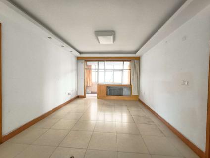 北京绿茵花园(东区)3室2厅136平高楼层/共6层