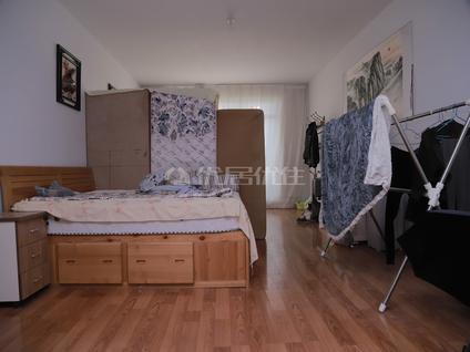 北京吉美家园3室2厅142平高楼层/共17层