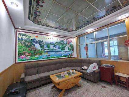 西安农机新村3室1厅108平中楼层/共5层