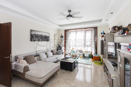 北京蓝堡国际公寓(北区)3室2厅130.67平低楼层/共19层