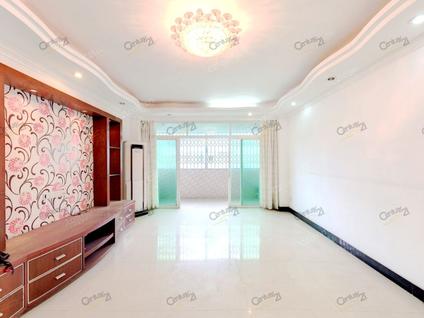 中山康泰苑康怡阁3室2厅135平高楼层/共7层