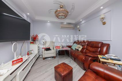 北京临汾路1231弄小区2室2厅85.36平低楼层/共6层