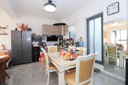 杭州上河宸章4室2厅135.8平高楼层/共5层