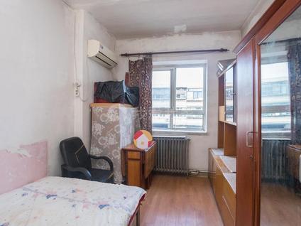 北京五金大楼小区2室1厅56.6平高楼层/共5层