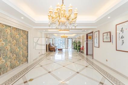 北京一瓶3室2厅249平高楼层/共11层