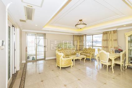 北京富力爱丁堡公馆1室1厅101.07平中楼层/共17层