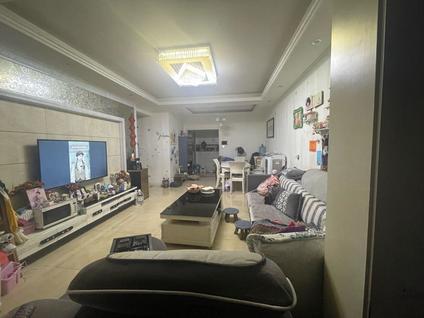 北京圣桦城3室2厅105平中楼层/共33层