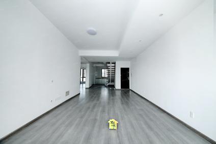 北京中园花苑3室2厅99平高楼层/共6层