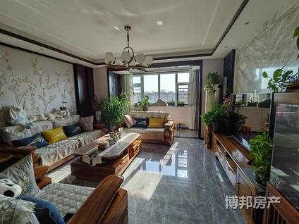 北京同城国际4室2厅170平高楼层/共8层