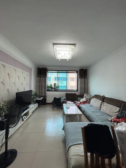 洛阳绿城花园3室2厅125.5平高楼层/共6层