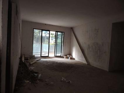 北京兴隆誉峰6室2厅140平低楼层/共20层